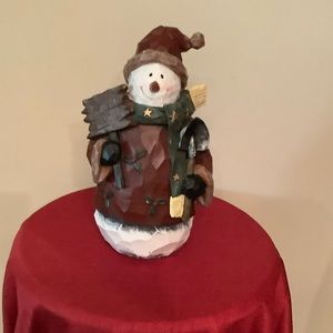 13” resin Snowman made to look like carved wood.